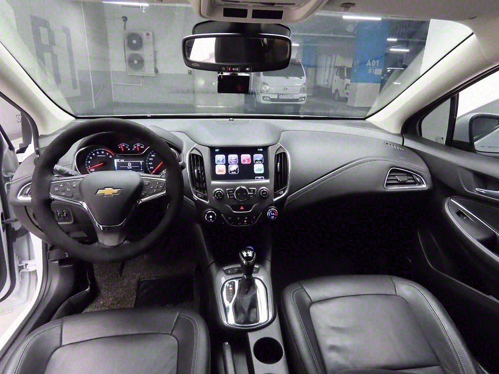 Chevrolet Cruise - Vista 7