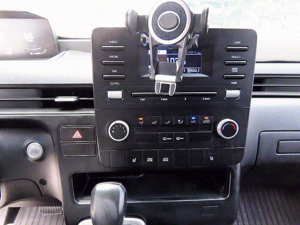 HYUNDAI Staria - Vista 12