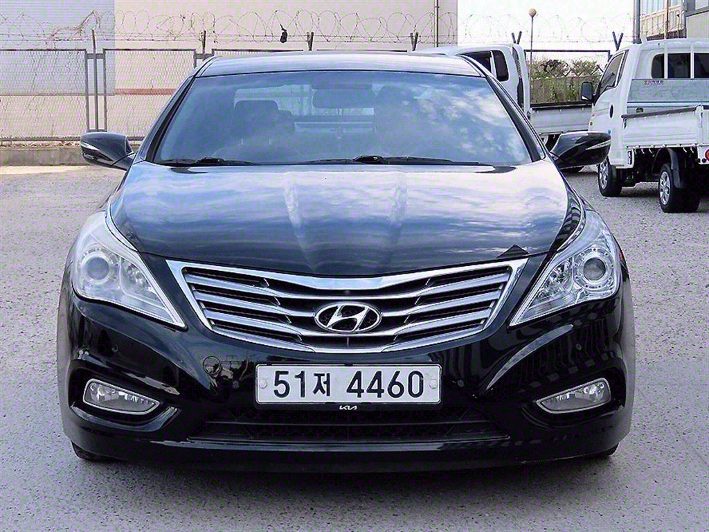 HYUNDAI Grandeur 2011 - Importación desde Corea - HF Imports Iquique - Foto 1