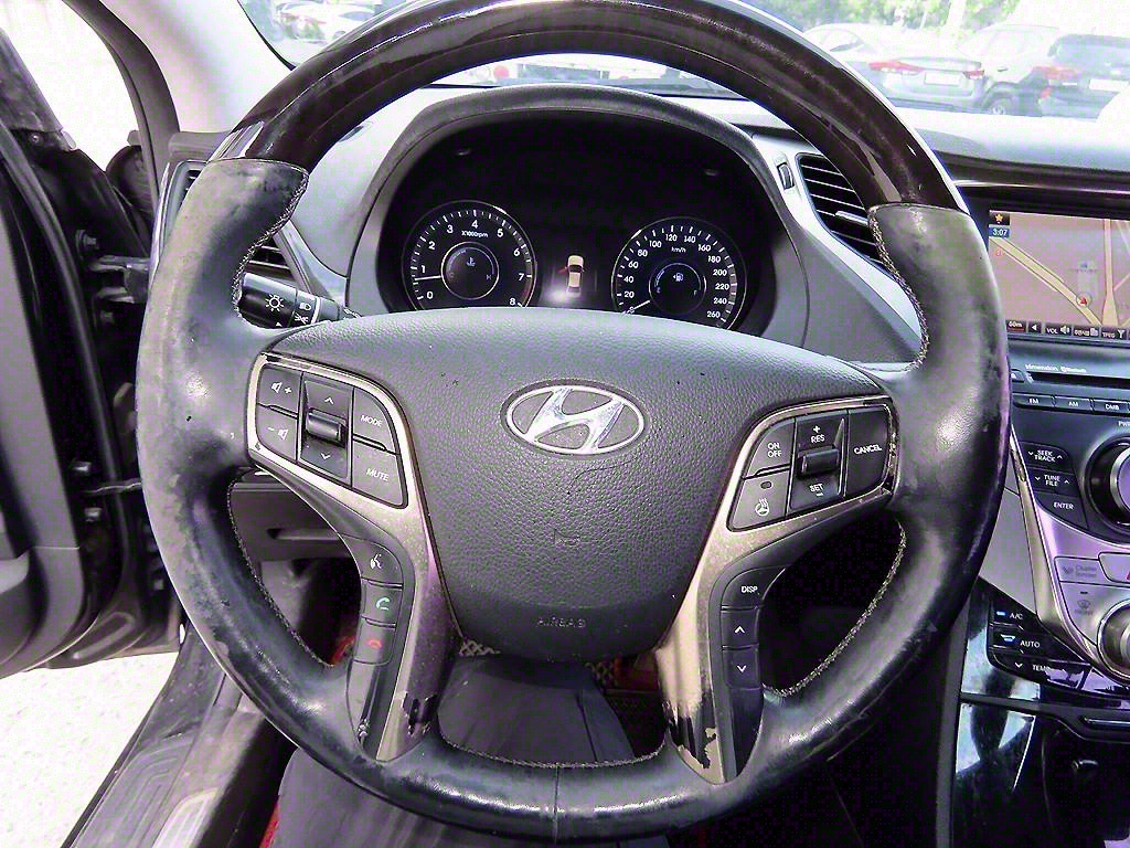 HYUNDAI Grandeur - Vista 8