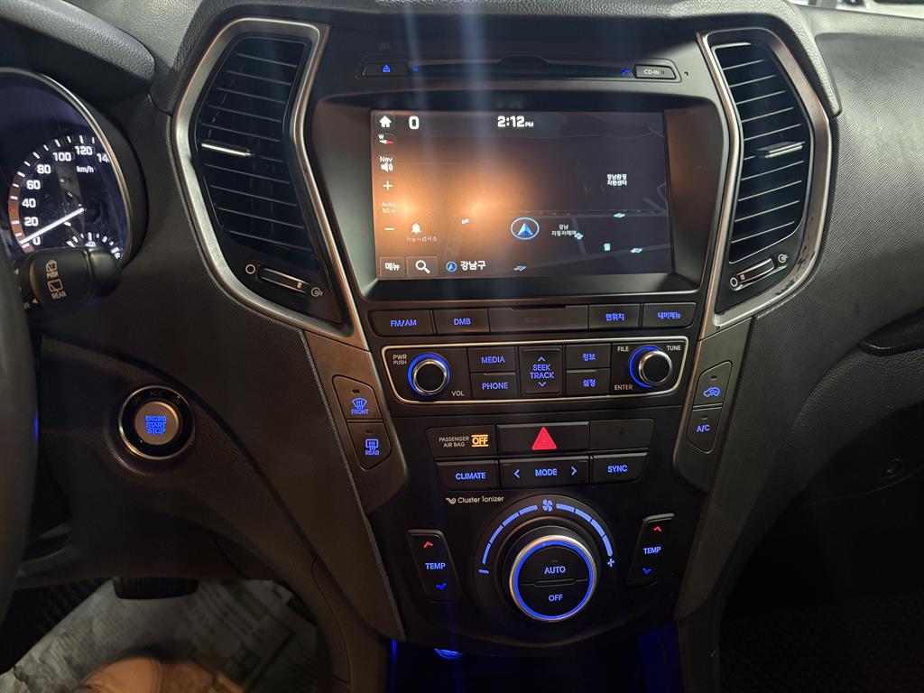 HYUNDAI Santa Fe - Vista 9