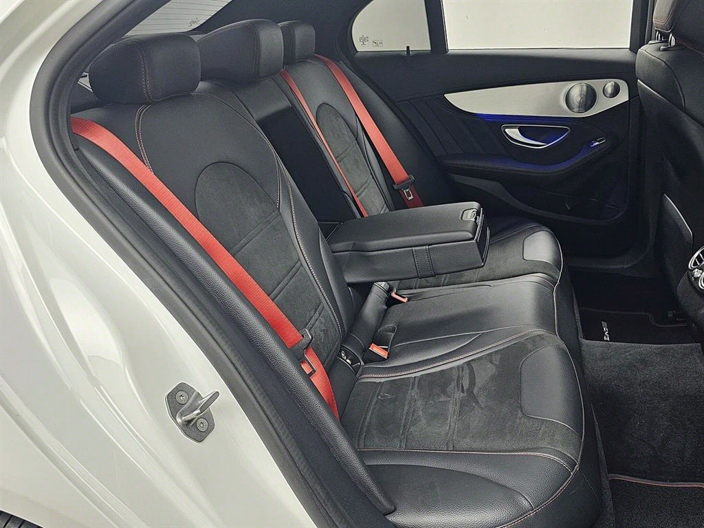 Mercedes Benz C Class - Vista 12