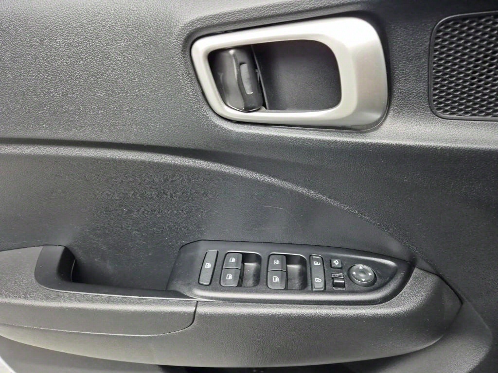 HYUNDAI Venue 2020 Blanco - Importación desde Corea - HF Imports Iquique - Foto 17