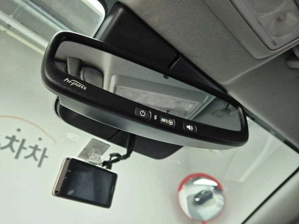 Chevrolet Trax 2018 Negro - Importación desde Corea - HF Imports Iquique - Foto 16