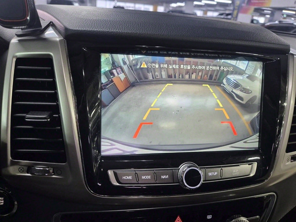 Ssangyong Rexton - Vista 9