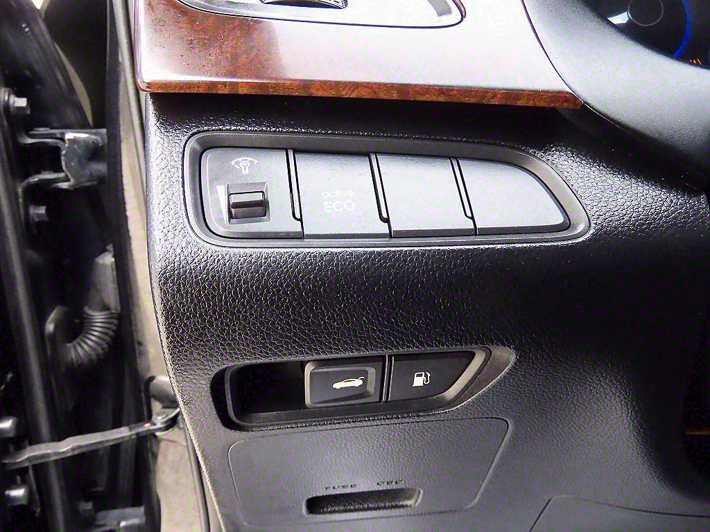 HYUNDAI Grandeur - Vista 12