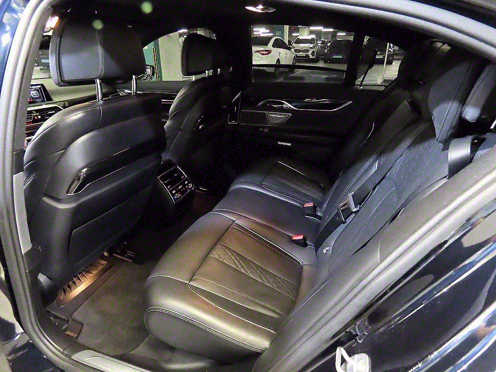 BMW 7 Series - Vista 7