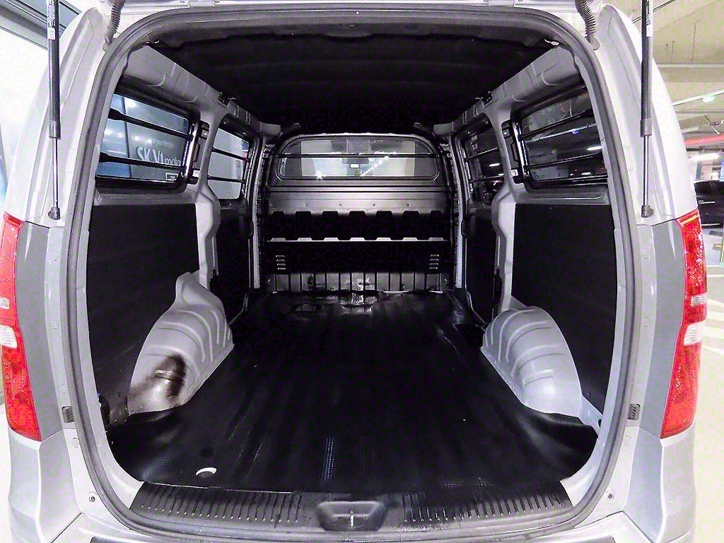 HYUNDAI Starex 2018 Gris - Importación desde Corea - HF Imports Iquique - Foto 15