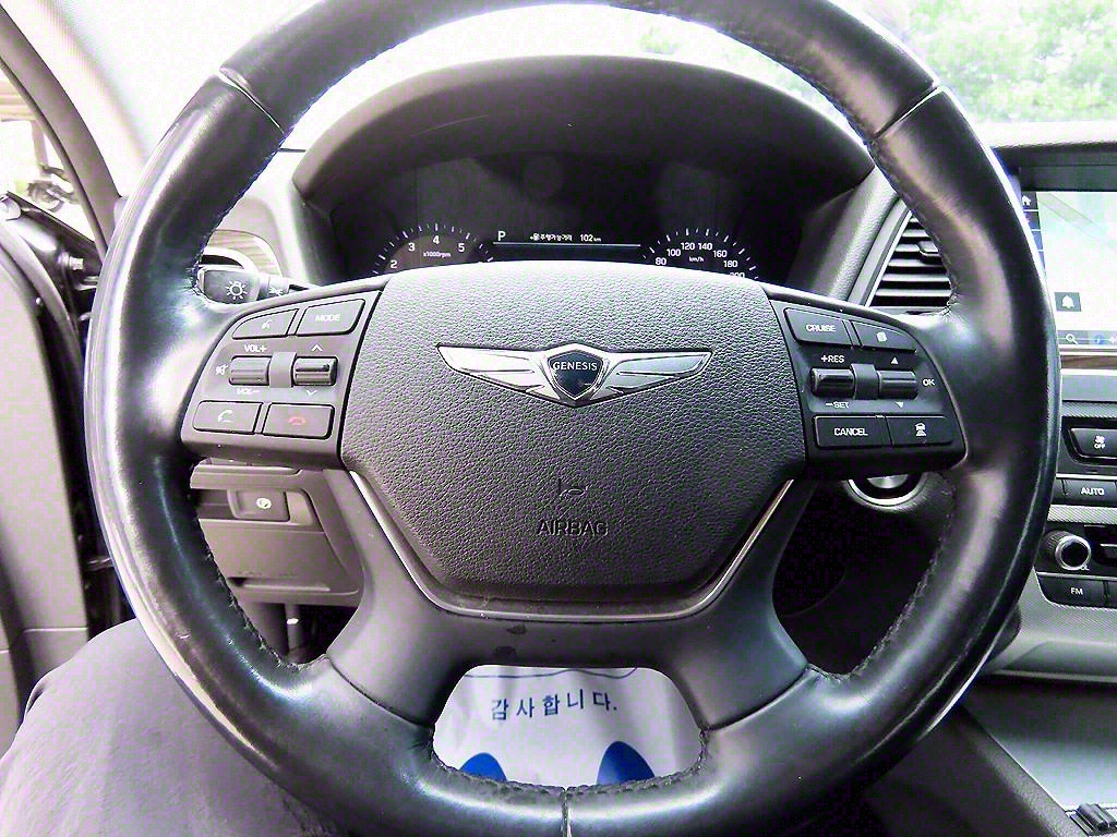 Genesis G80 - Vista 8