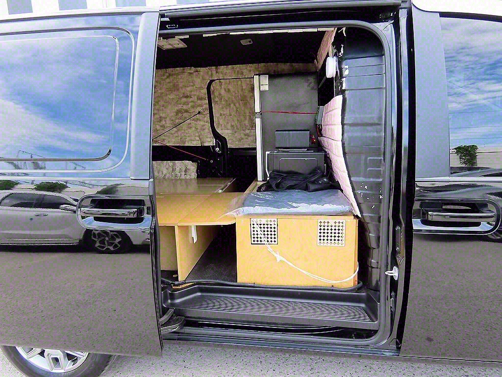 HYUNDAI Staria - Vista 6