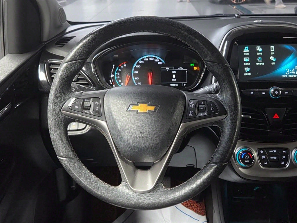 Chevrolet Spark - Vista 8