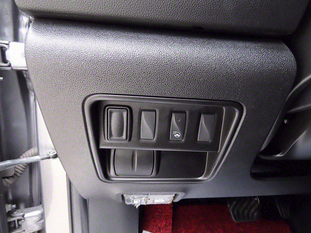 SAMSUNG QM6 - Vista 12