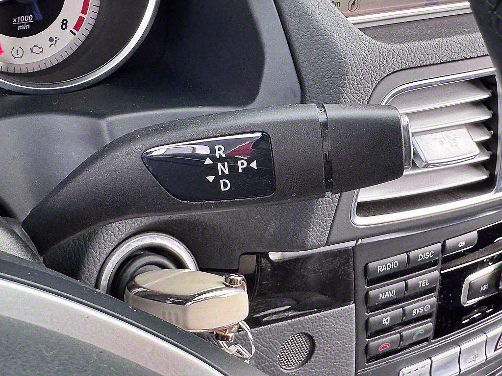 Mercedes Benz E class - Vista 11