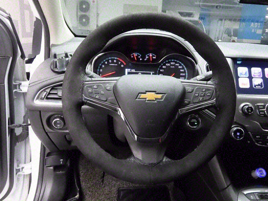 Chevrolet Cruise - Vista 8