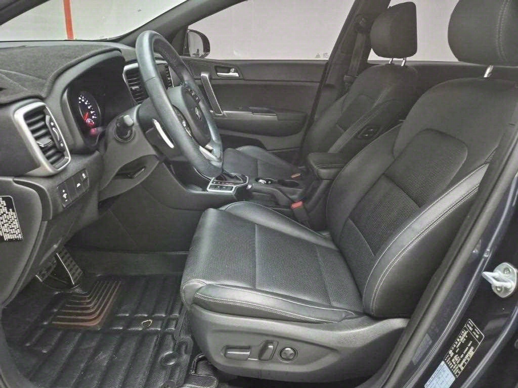 KIA Sportage - Vista 11