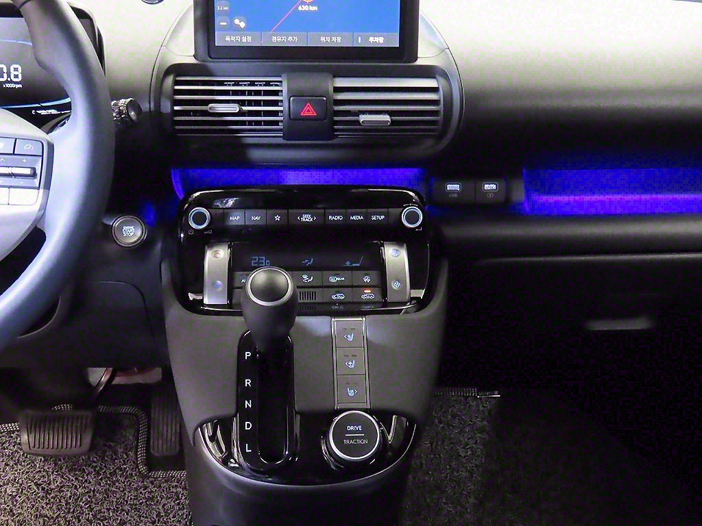 HYUNDAI Casper - Vista 12