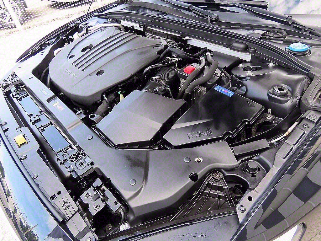 Volvo S60 2021 Negro - Importación desde Corea - HF Imports Iquique - Foto 19