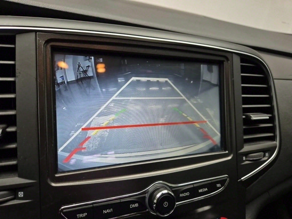 SAMSUNG SM6 - Vista 11