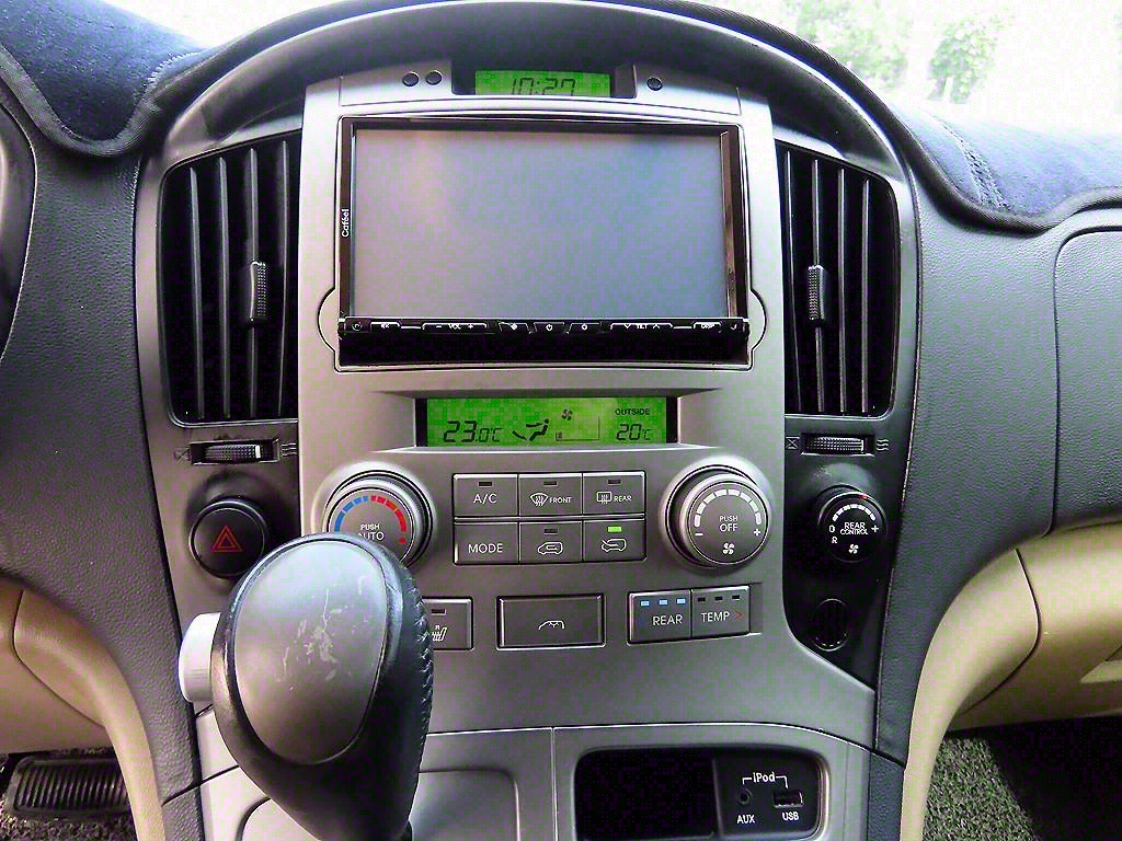 HYUNDAI Starex 2011 Negro - Importación desde Corea - HF Imports Iquique - Foto 13