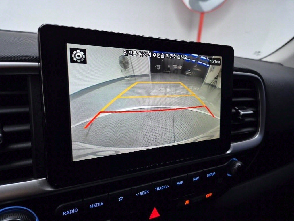 HYUNDAI Venue 2020 Blanco - Importación desde Corea - HF Imports Iquique - Foto 14