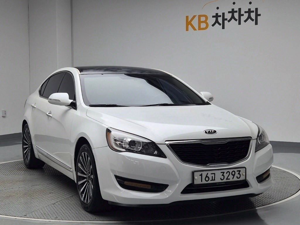 KIA K7 - Vista 4