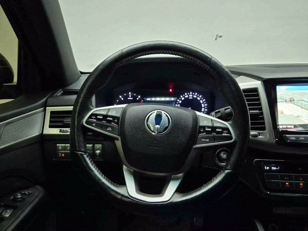 Ssangyong Rexton - Vista 9