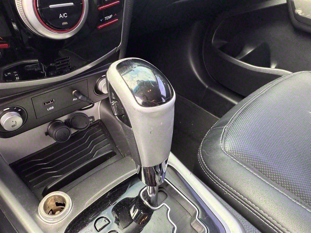 Ssangyong Tivoli - Vista 8