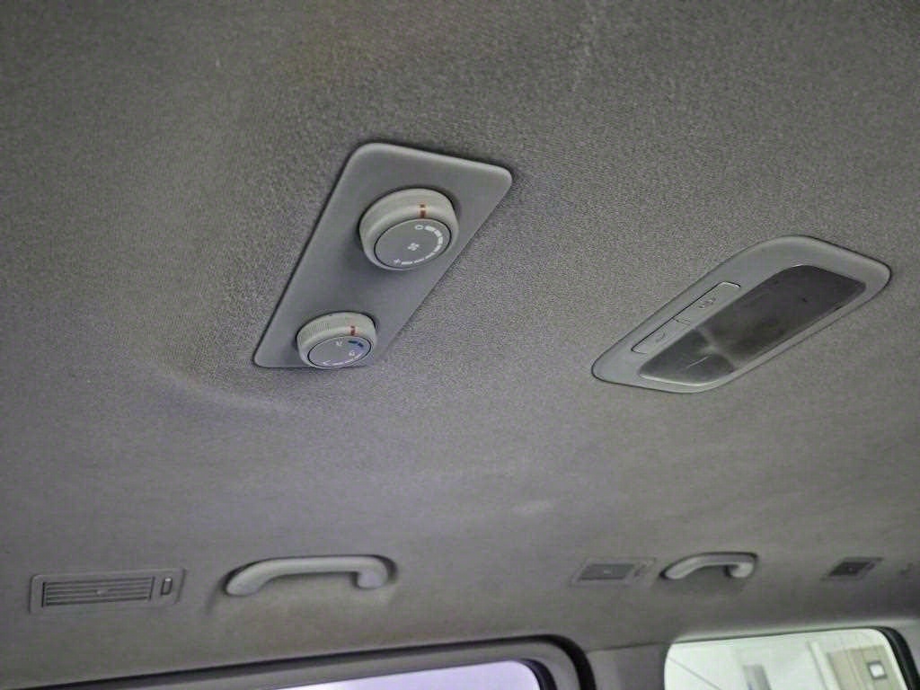 HYUNDAI Starex 2012 Gris - Importación desde Corea - HF Imports Iquique - Foto 18