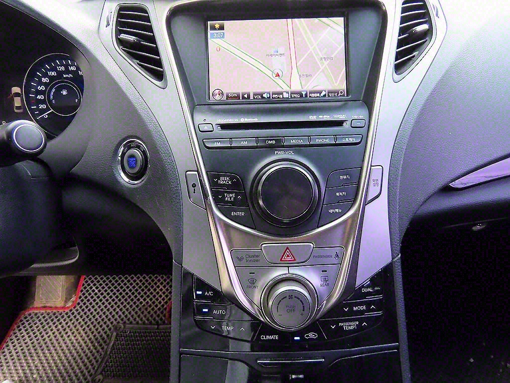 HYUNDAI Grandeur 2011 - Importación desde Corea - HF Imports Iquique - Foto 13