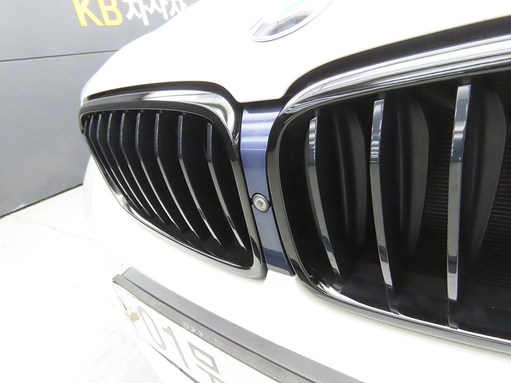 BMW Gran Turismo 2018 Blanco - Importación desde Corea - HF Imports Iquique - Foto 13