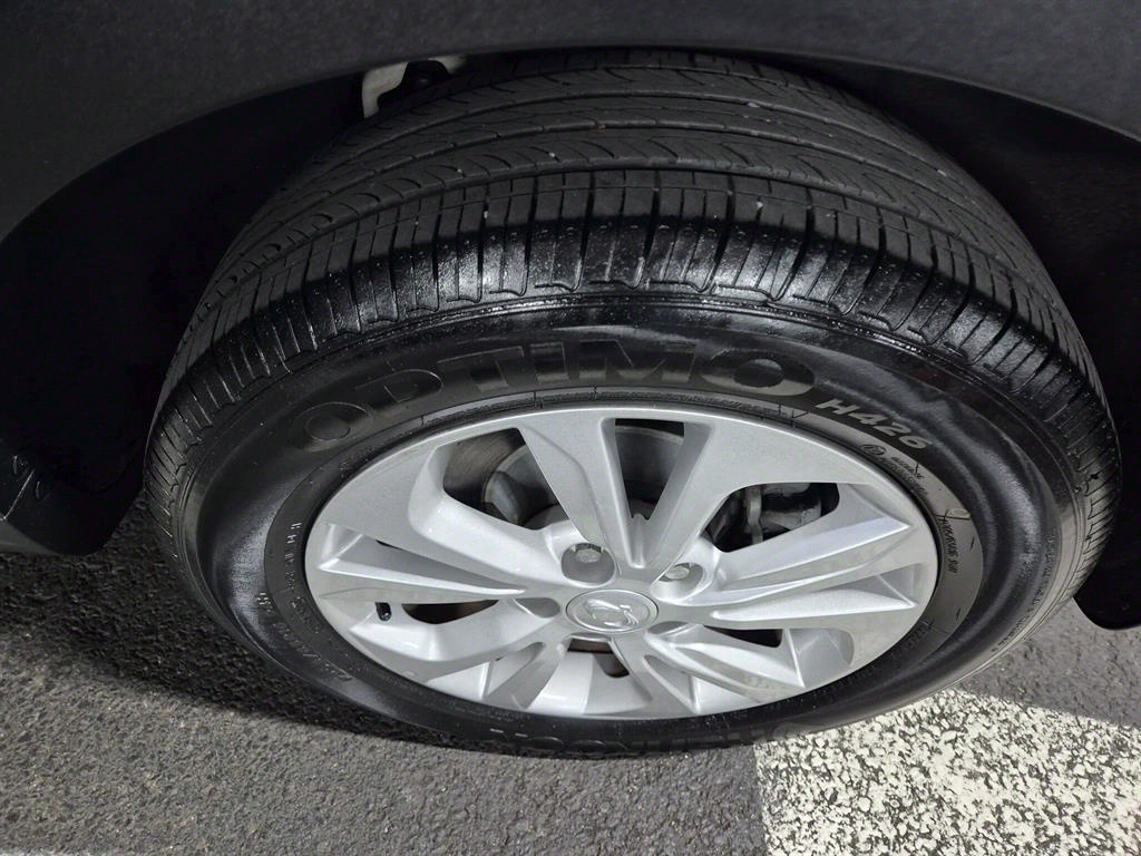 Ssangyong Tivoli 2020 Blanco - Importación desde Corea - HF Imports Iquique - Foto 18