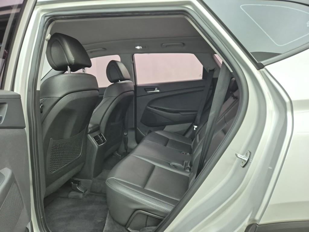 HYUNDAI Tucson - Vista 12