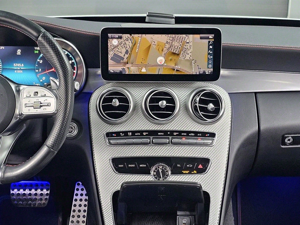 Mercedes Benz C Class 2019 Negro - Importación desde Corea - HF Imports Iquique - Foto 14