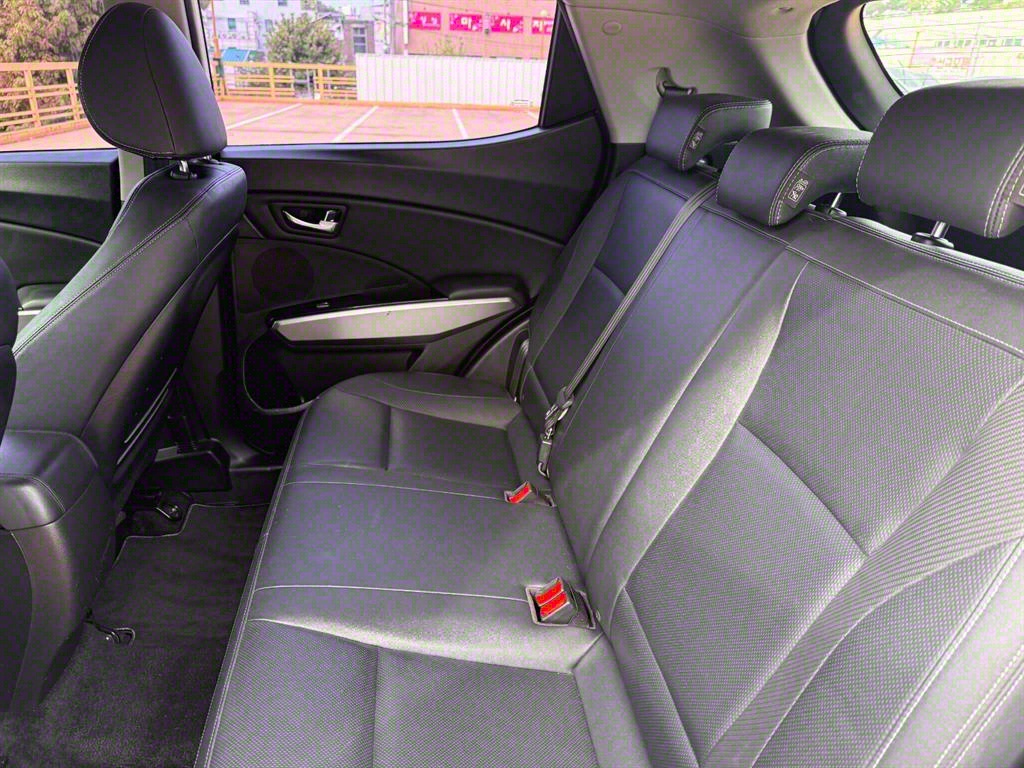 Ssangyong Tivoli - Vista 10