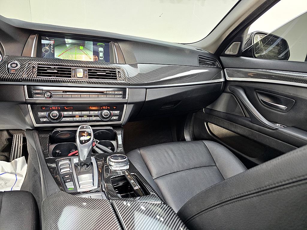 BMW 5 Series - Vista 10