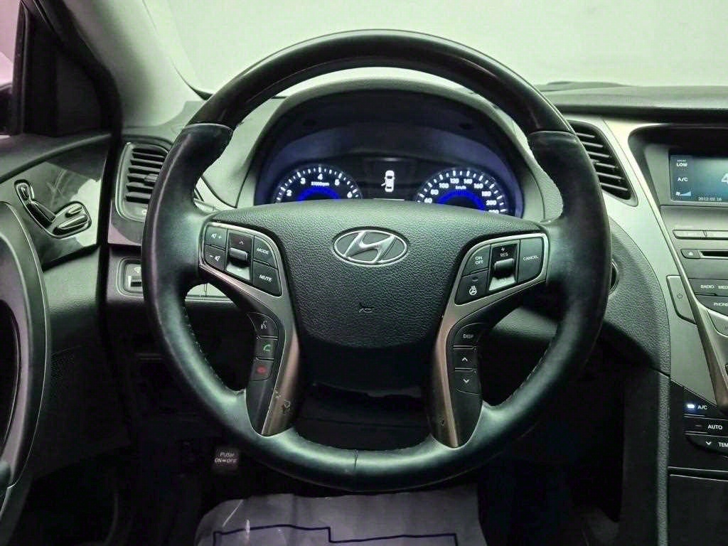 HYUNDAI Grandeur - Vista 9