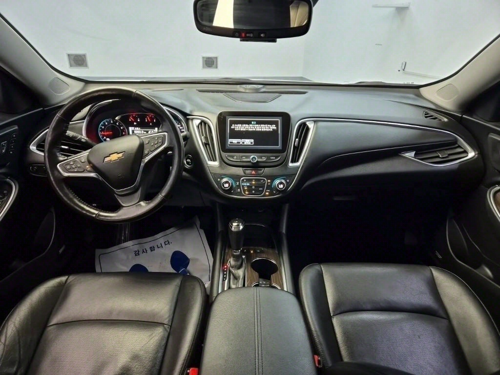 Chevrolet Malibu - Vista 2