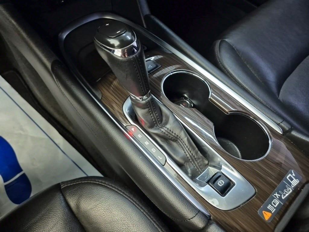 Chevrolet Malibu 2018 Blanco - Importación desde Corea - HF Imports Iquique - Foto 16