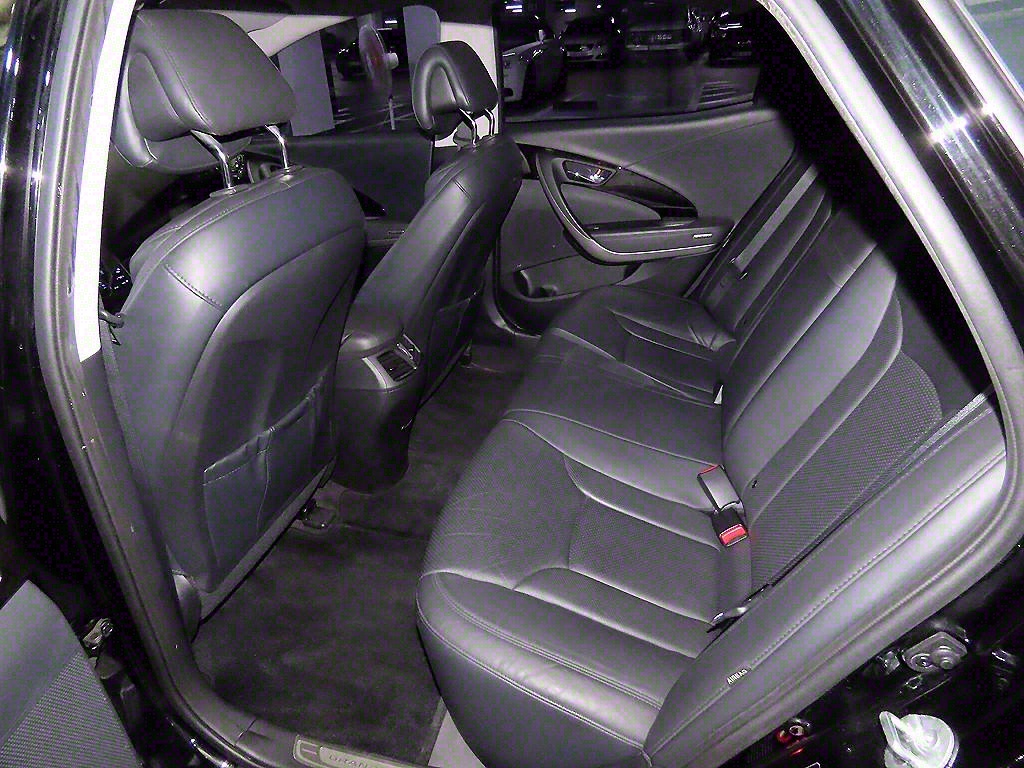 HYUNDAI Grandeur - Vista 7