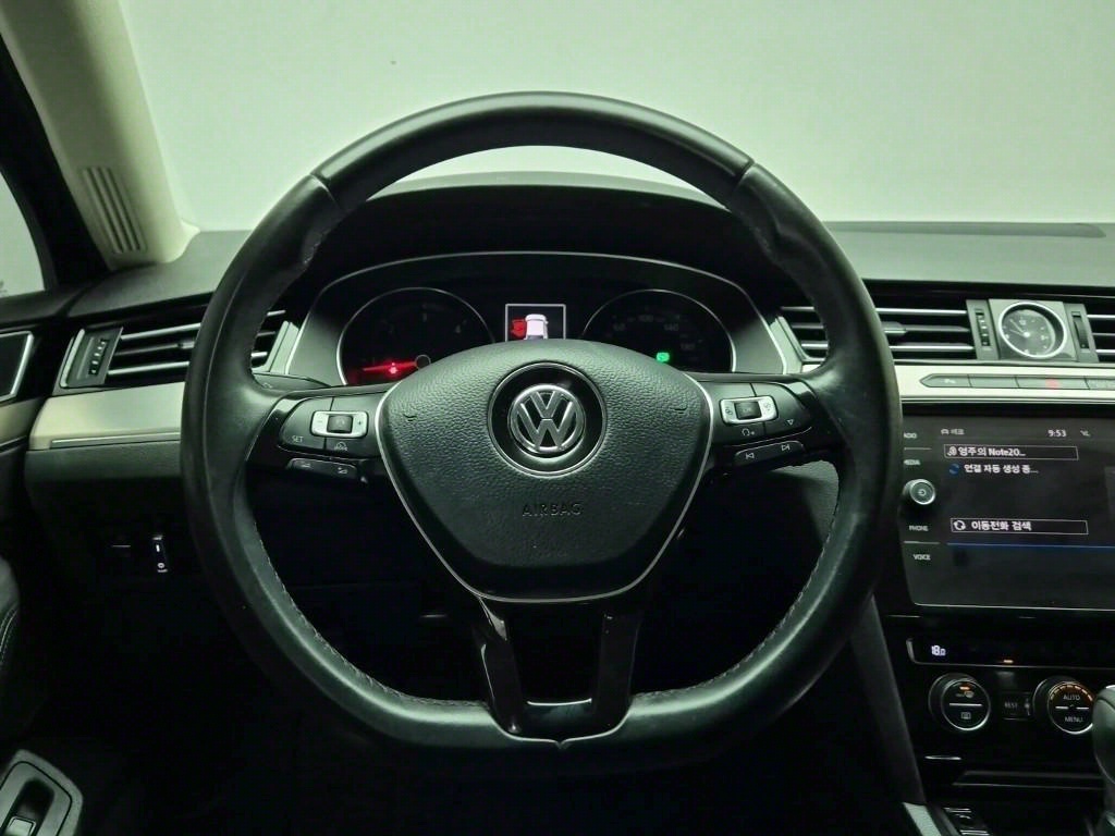 Volkswagen Passat - Vista 9