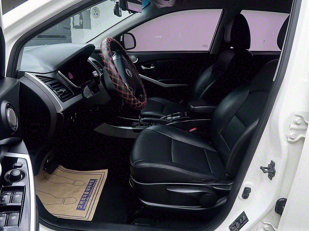 Ssangyong Korando 2015 Blanco - Importación desde Corea - HF Imports Iquique - Foto 11