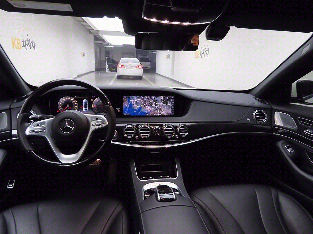 Mercedes Benz S Class - Vista 7