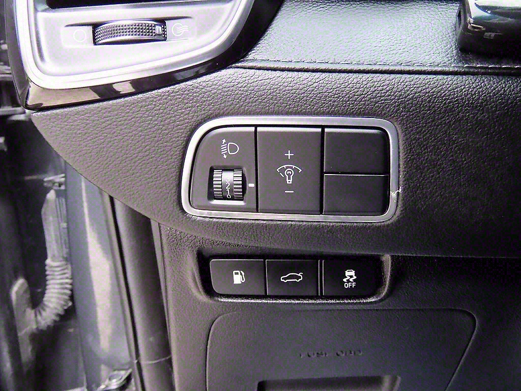 HYUNDAI Grandeur - Vista 12