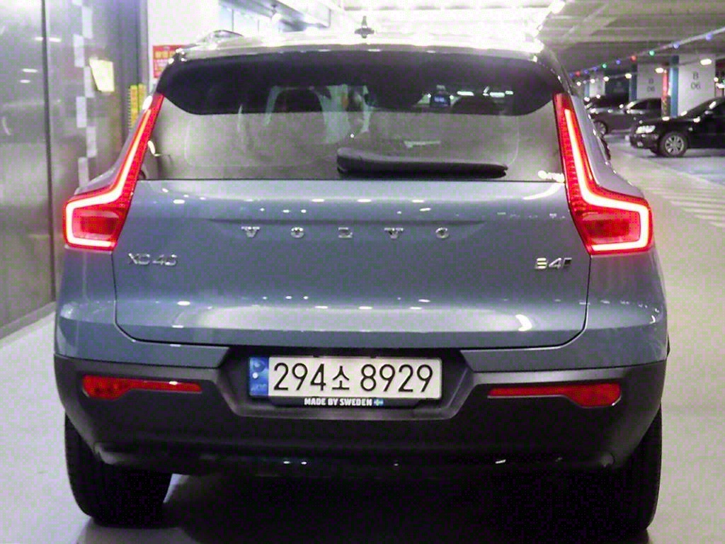Volvo XC40 - Vista 5