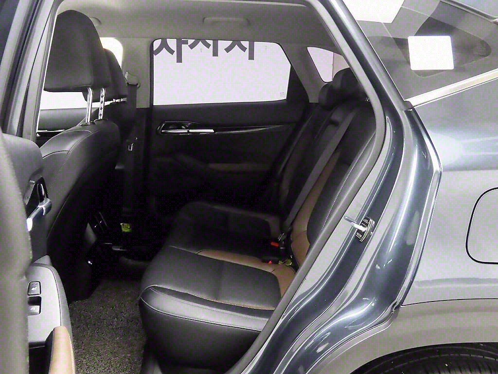 KIA Seltos 2020 Negro - Importación desde Corea - HF Imports Iquique - Foto 14