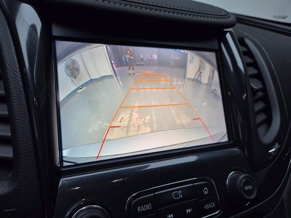 Chevrolet Impala - Vista 11