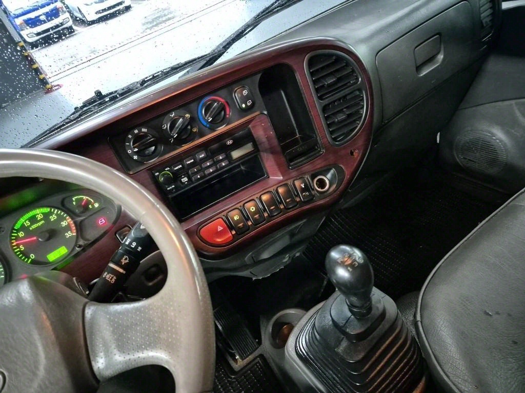 medium and large cargo dump 2014 Blanco - Importación desde Corea - HF Imports Iquique - Foto 19