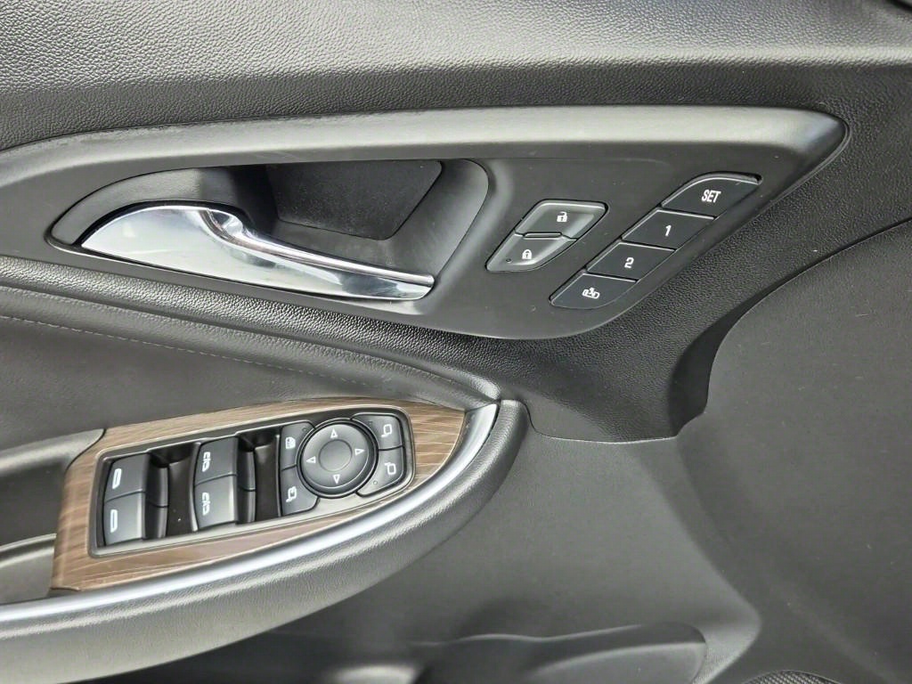 Chevrolet Malibu - Vista 11