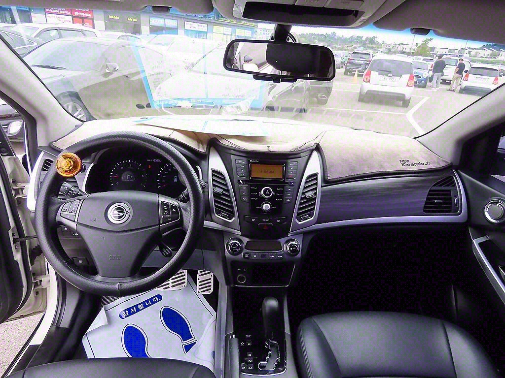 Ssangyong Korando - Vista 9