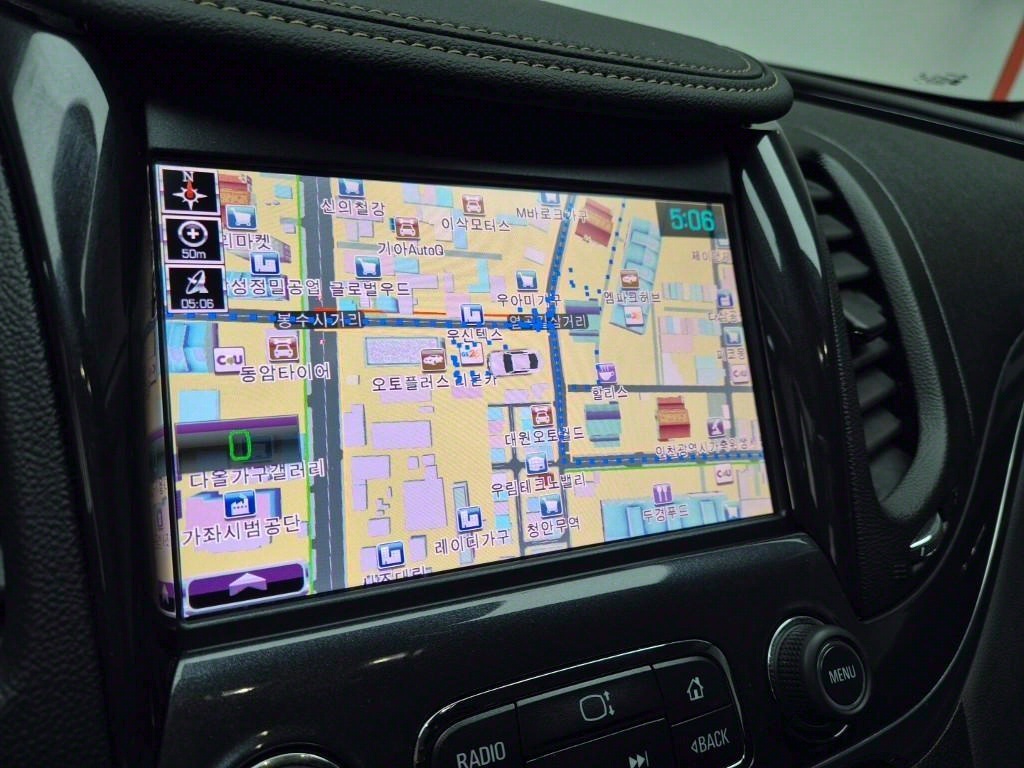 Chevrolet Impala - Vista 10